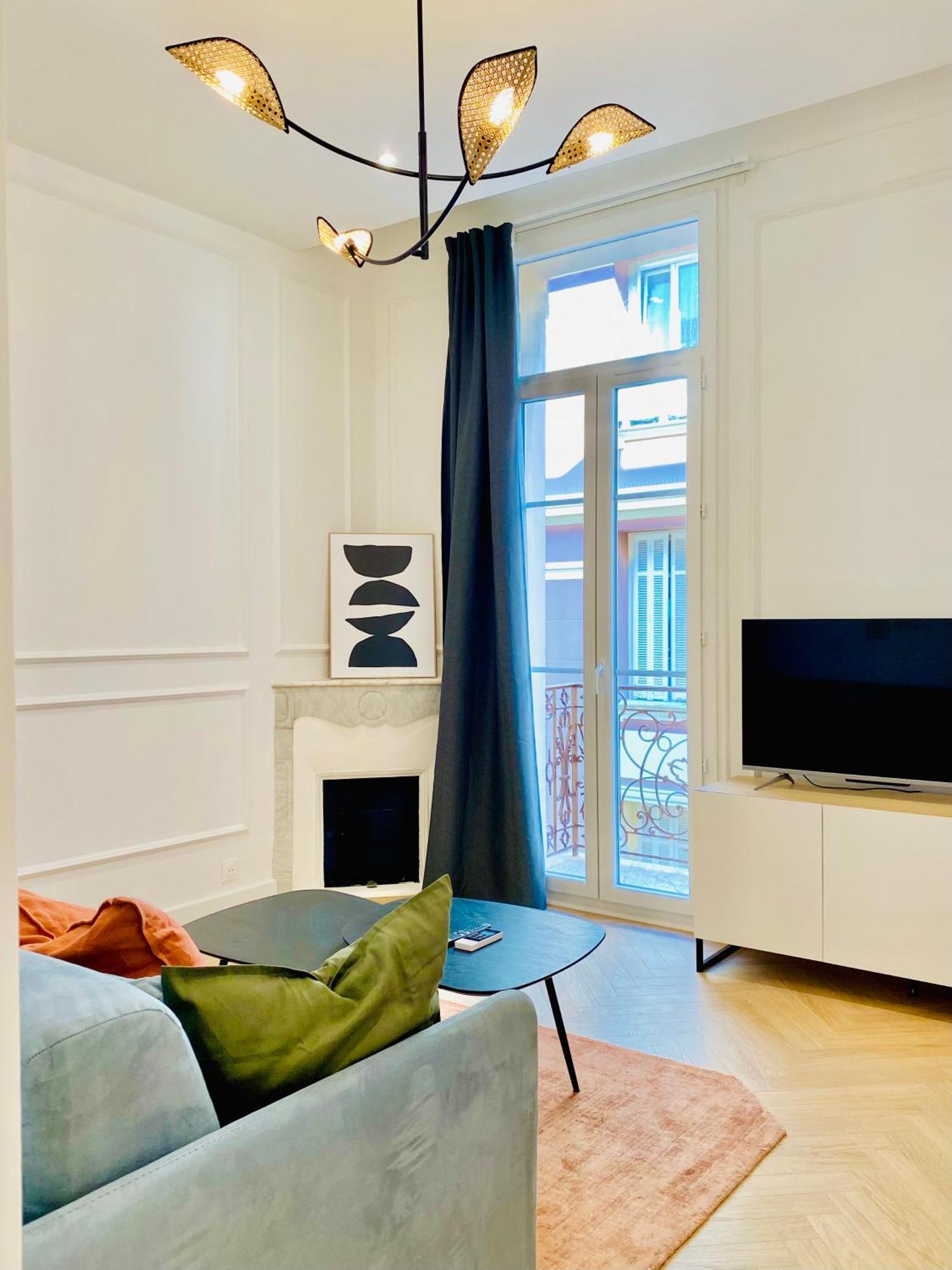 Newly Renovated Apartment With Balcony, Ac, Fiber Internet Monte Carlo Exterior photo